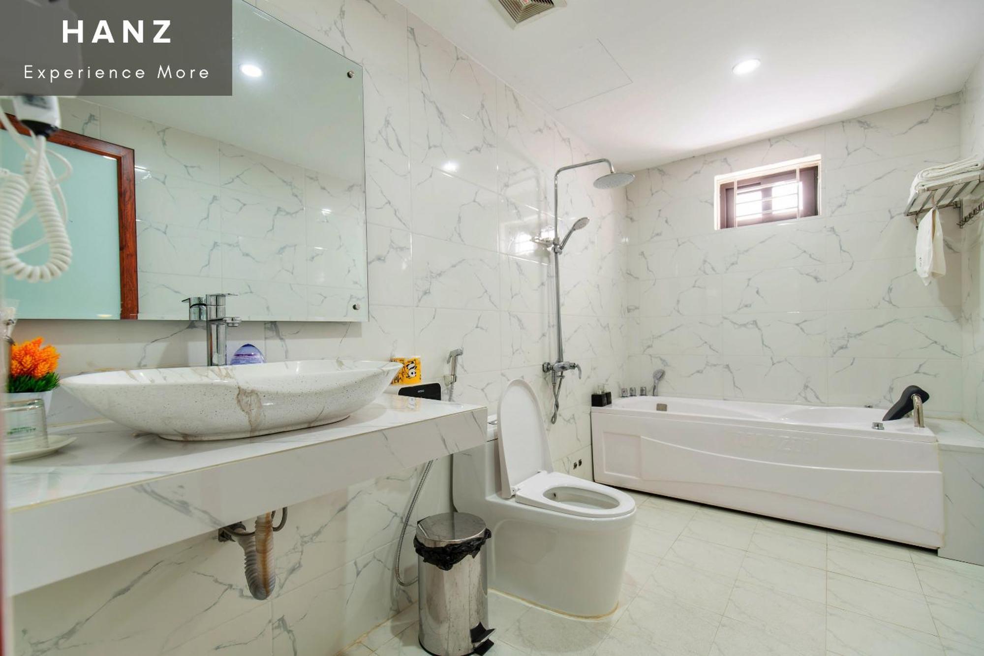 Hanz Noi Bai Airport Hotel Ханой Екстериор снимка